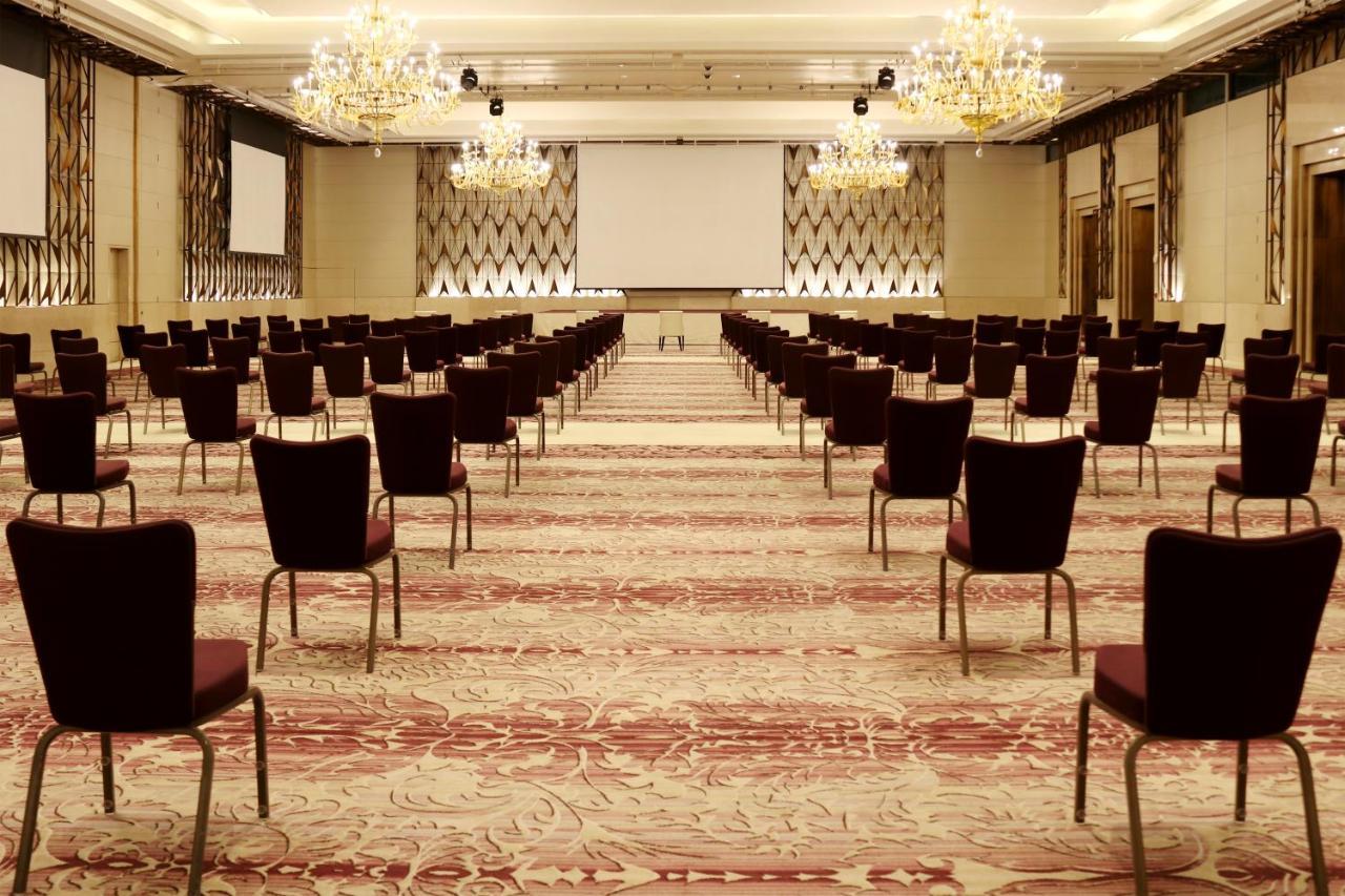 Siam Kempinski Hotel Bangkok Exterior photo The ballroom